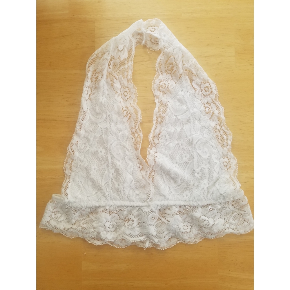 White lace bralette